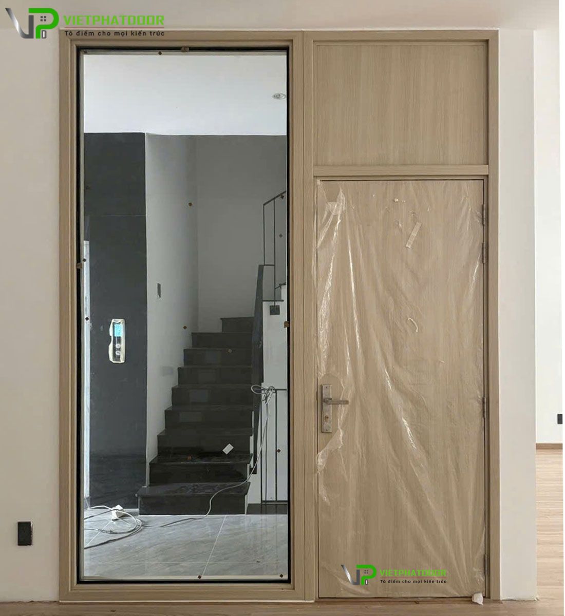 Cửa nhựa composite ô fix nhựa kết hợp khung kính nhựa 