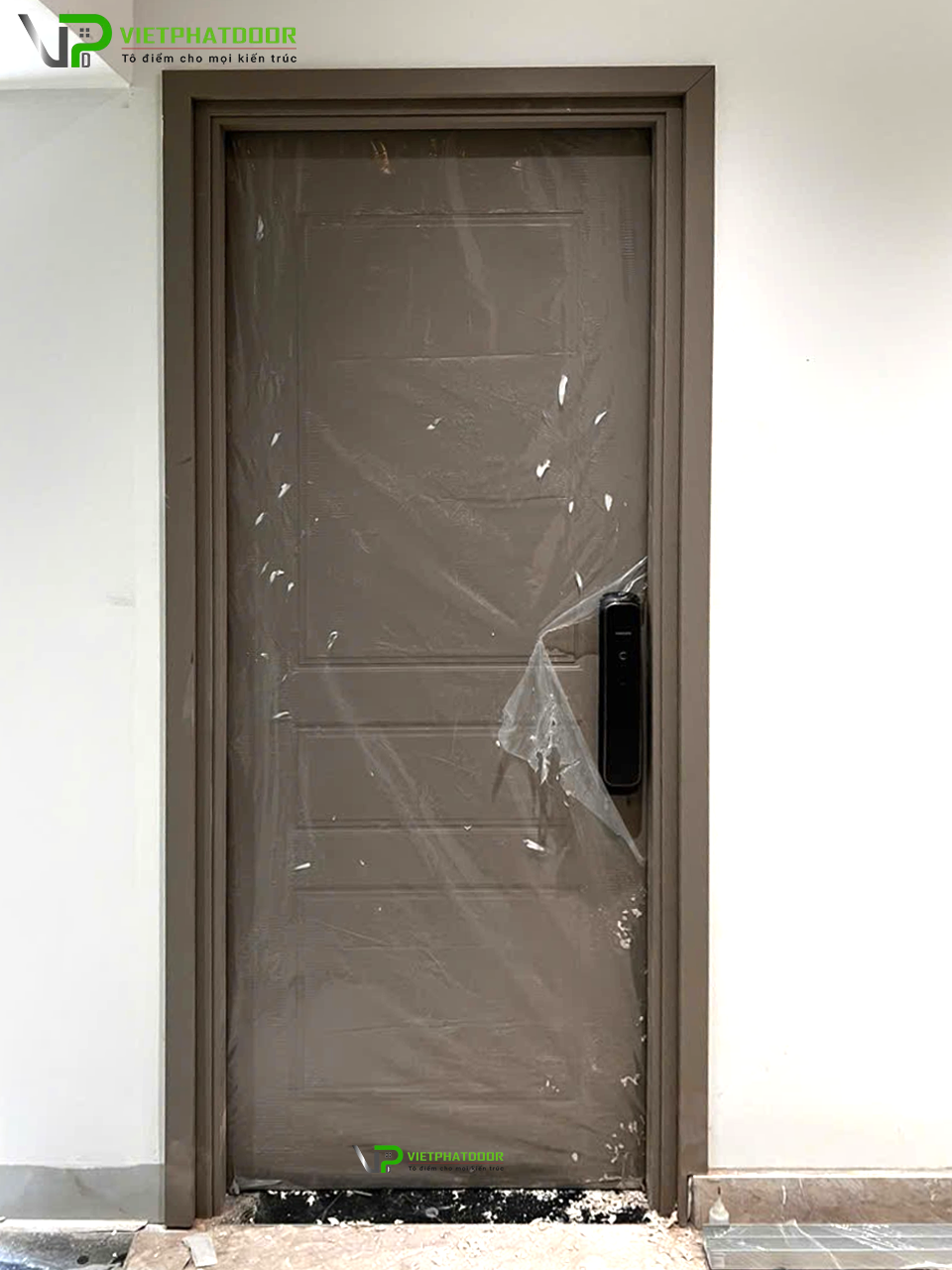 Bàn giao báo giá cửa nhựa giả gỗ composite tại Gò Vấp Cửa nhựa giả gỗ comosite Việt Phát
