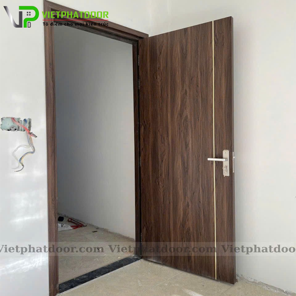 Top Mẫu Cửa Nhựa Giả Gỗ Mới Nhất 2026: Đột Phá Phong Cách Nội Thất Từ Meta Corp Cua-nhua-gia-go-composite-chay-chi-nhom