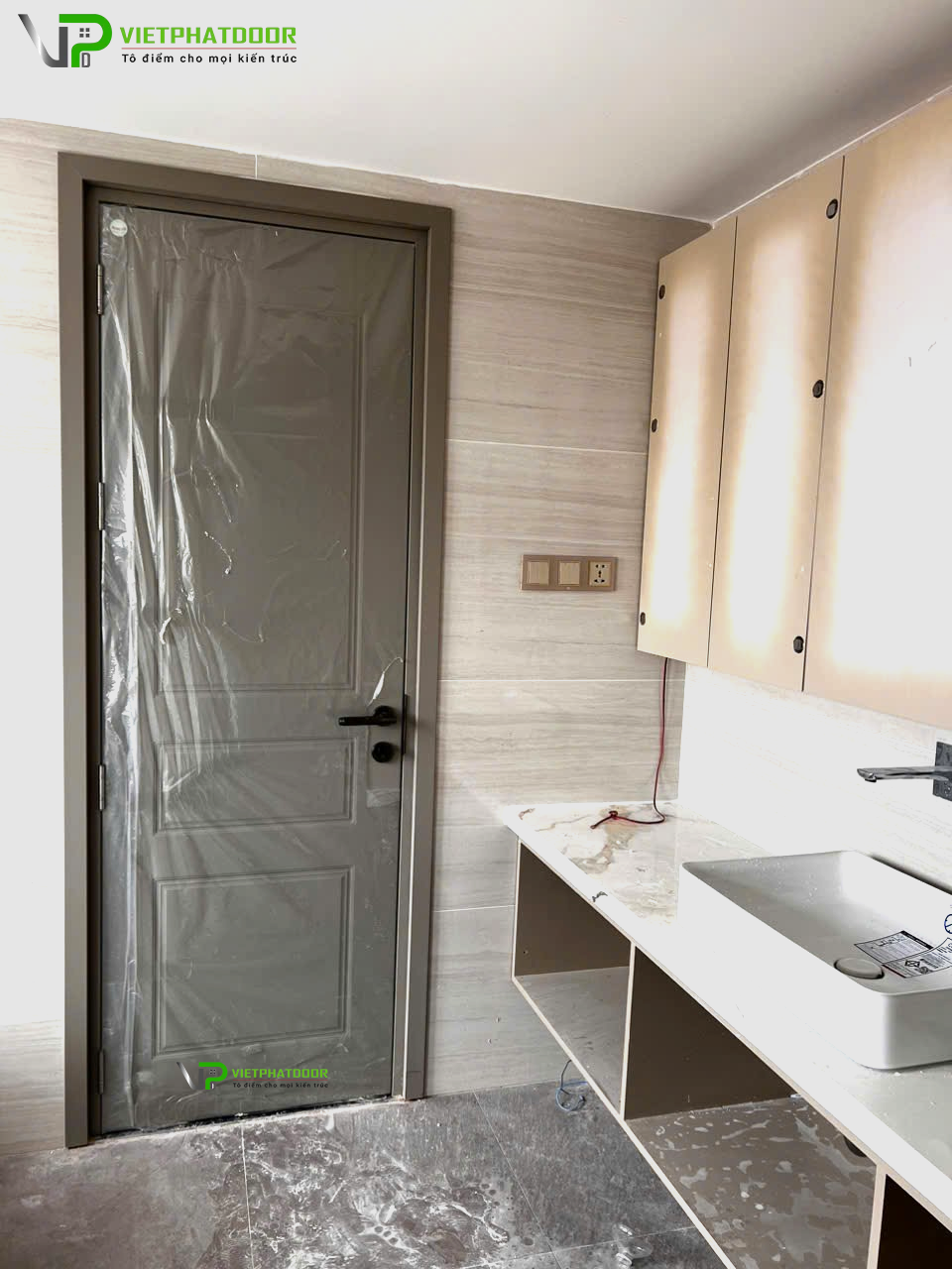 Cửa nhựa giả gỗ nhà vệ sinh Gò Vấp