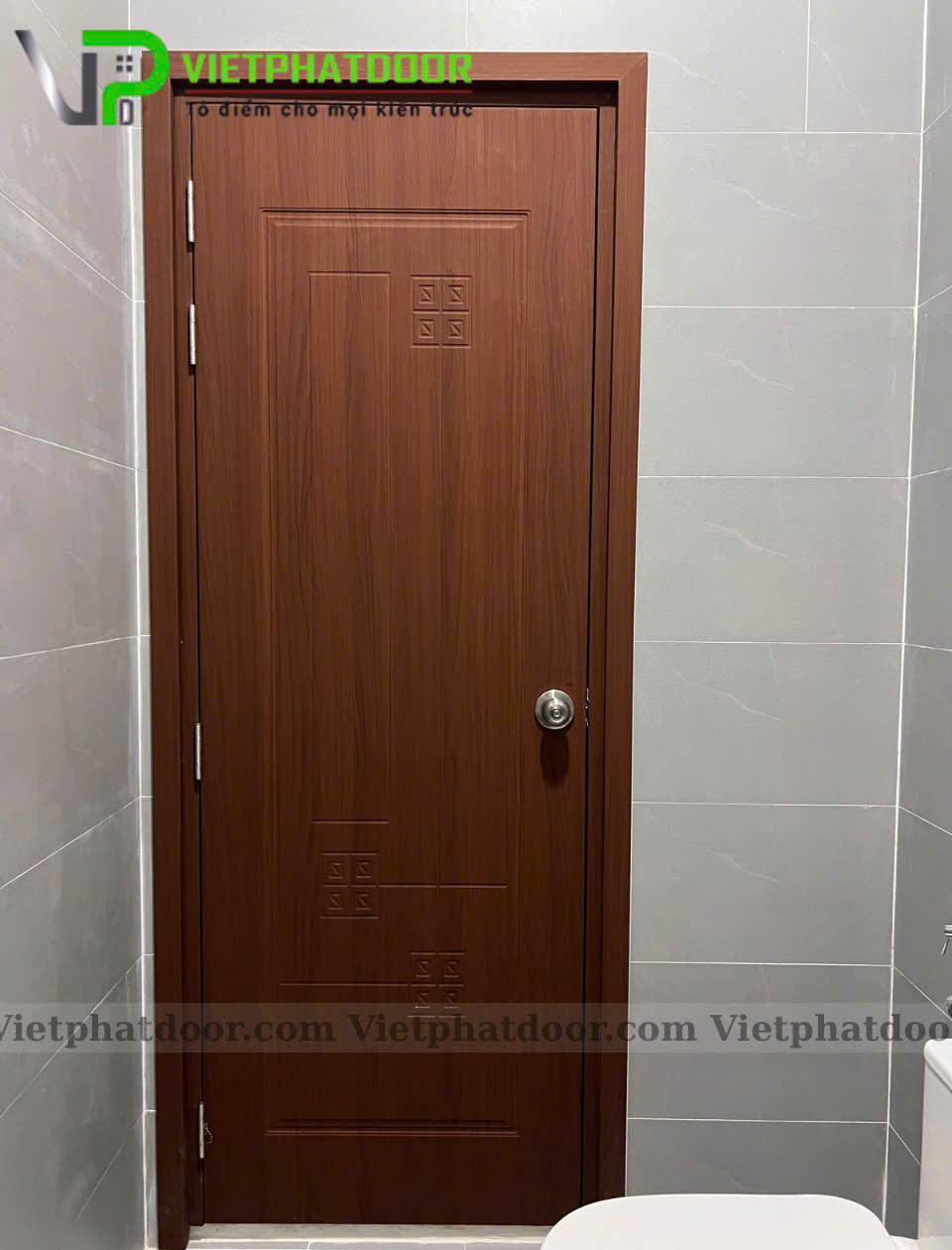 Cửa Nhựa Giả Gỗ Composite Meta Corp Tại Thuận An, Bình Dương cua-composite-Viet-Phat