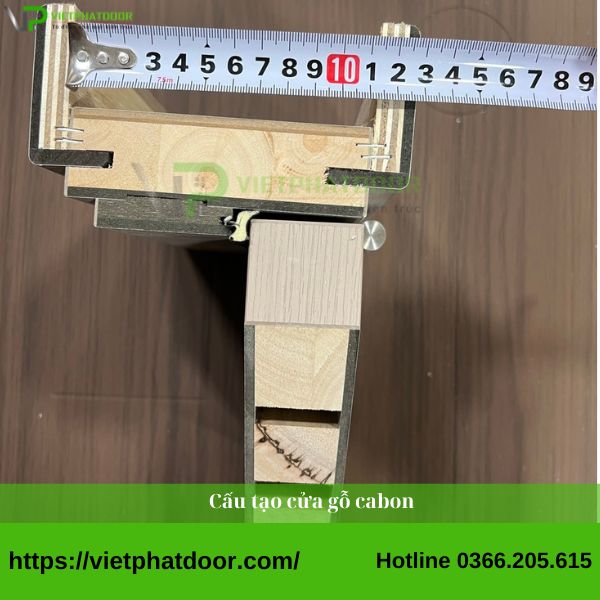 SO SÁNH BÁO GIÁ CỬA NHỰA COMPOSITE VÀ CỬA GỖ CARBON Ở ĐỒNG NAI mặt cắt cửa gỗ carbon